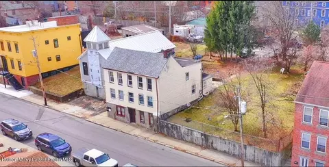 233-235 Columbia St, Hudson, NY 12534