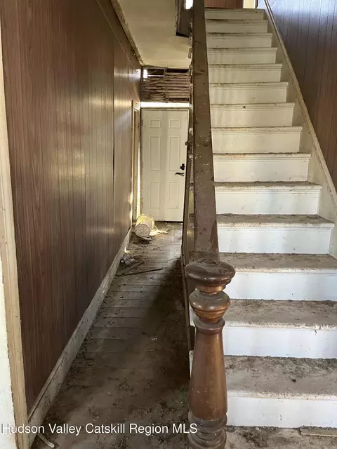 Entry Way - 519 Old Route 23, Acra, NY 12405 photo 1 of 5