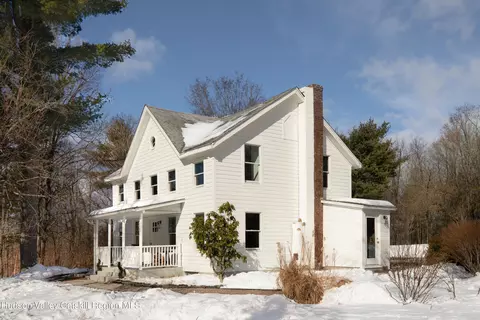 239 Pleasantvale Rd, Tivoli, NY 12583