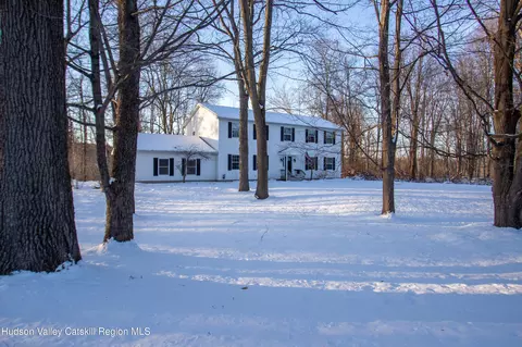 521 White Mills Rd, Valatie, NY 12184