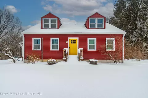 41 Ulster Ave, Ulster Park, NY 12487