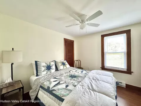 Bedroom - 1114 Main St, Catskill, NY 12414 photo 4 of 5