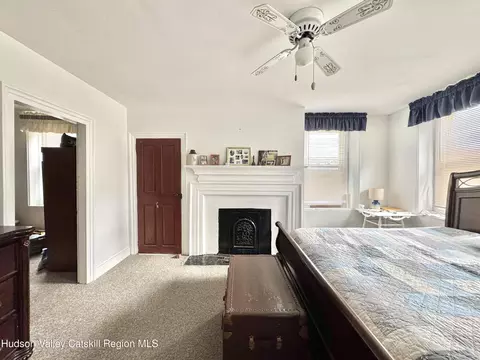 Bedroom - 1114 Main St, Catskill, NY 12414 photo 3 of 5