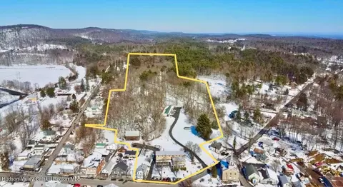 View/Area - 1114 Main St, Catskill, NY 12414 photo 2 of 2
