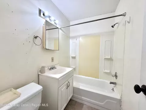 Bath - 1114 Main St, Catskill, NY 12414 photo 4 of 4