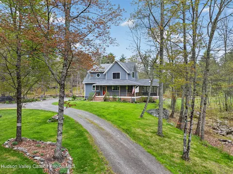 43 Bee Tree Ln, Accord, NY 12404