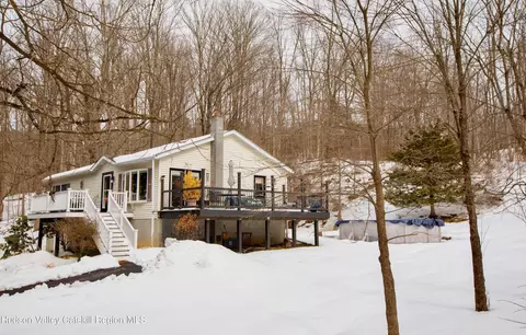 1046 Cow Hough Rd, New Paltz, NY 12561