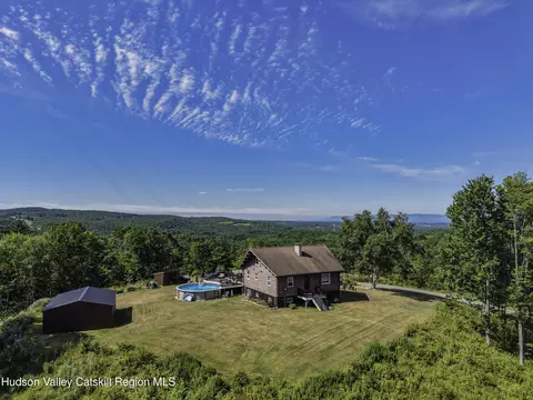 10 7 Bridges Rd, Old Chatham, NY 12136