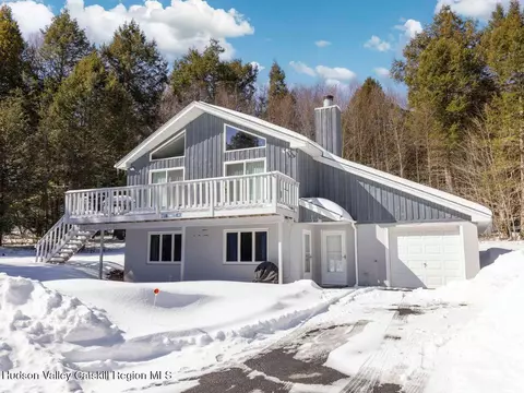 Exterior - 114 Conifer Lake Rd W, Jewett, NY 12444 photo 3 of 4
