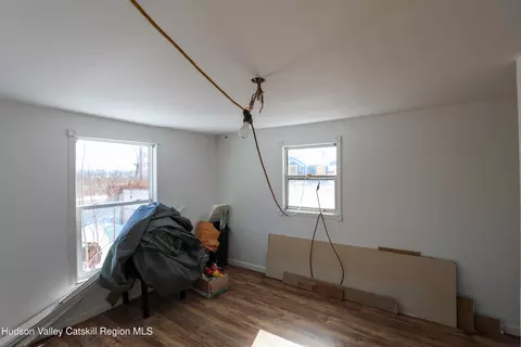 Bedroom - 654 Broadway, Esopus, NY 12429 photo 3 of 3