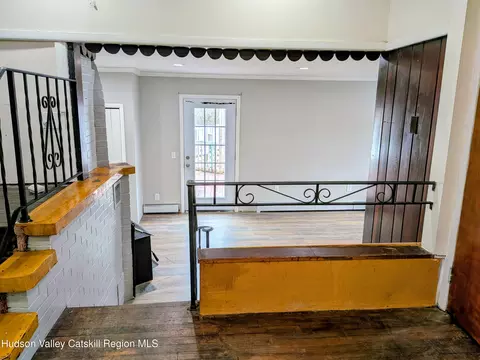 Entry Way - 21 Stone Mill Rd, Hudson, NY 12534 photo 2 of 2