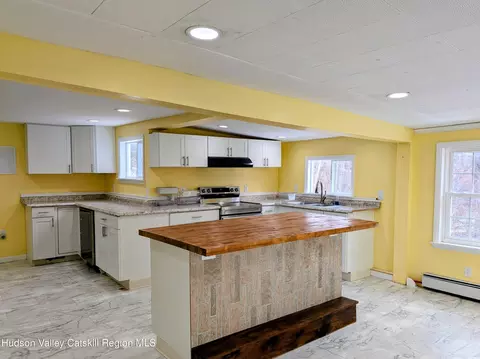 Kitchen - 21 Stone Mill Rd, Hudson, NY 12534 photo 2 of 4