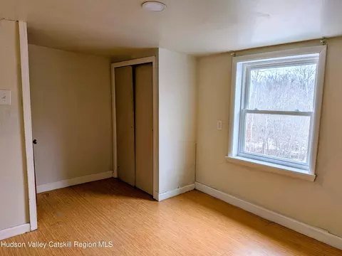 Bedroom - 21 Stone Mill Rd, Hudson, NY 12534 photo 2 of 3