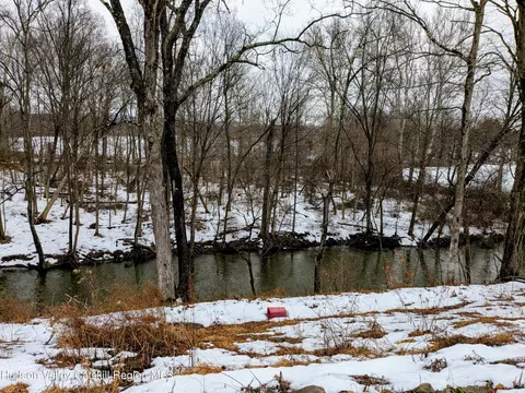 View/Area - 21 Stone Mill Rd, Hudson, NY 12534 photo 2 of 2
