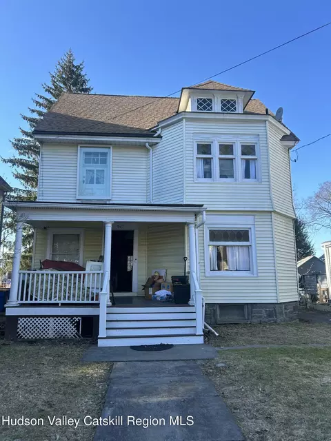 147 Main St, Kingston, NY 12401