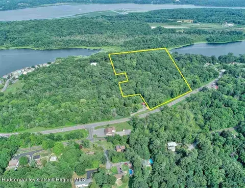 625 Broadway, Esopus, NY 12429