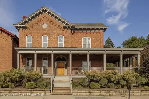 308 Main St, Catskill, NY 12414