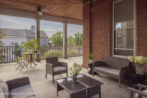 Exterior - 308 Main St, Catskill, NY 12414 photo 8 of 9