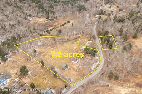 200 212 Co Rd 40, Windham, NY 12496