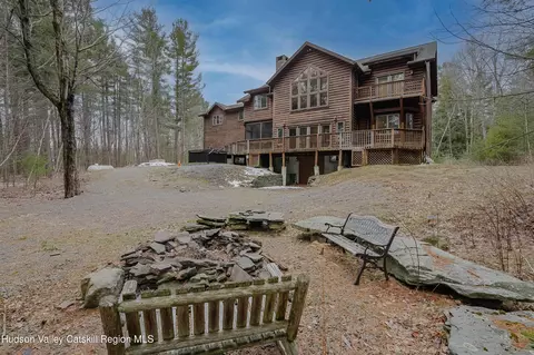 126 Lake In The Sky Dr, Gilboa, NY 12076