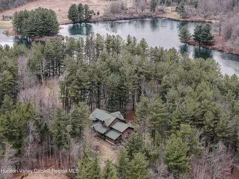 126 Lake In The Sky Dr, Gilboa, NY 12076