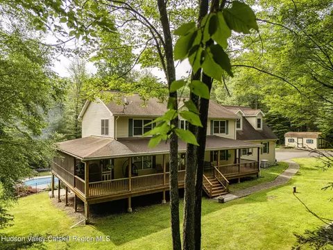 214 Wright Rd, Kerhonkson, NY 12446