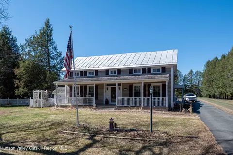 1365 Us 9, Stockport, NY 12534