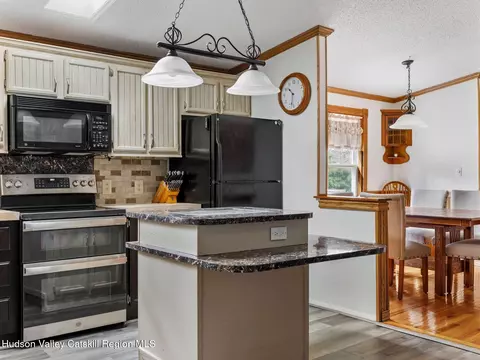 382 Cairo Junction Rd, Catskill, NY 12414 photo 10