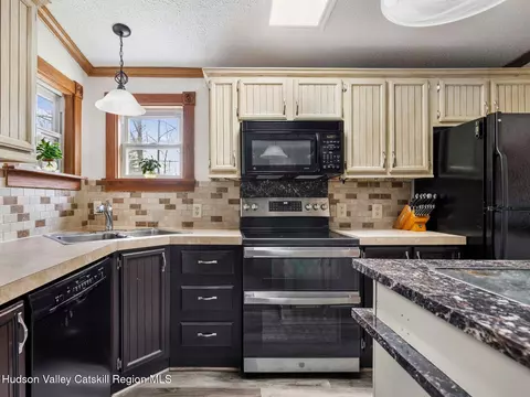 382 Cairo Junction Rd, Catskill, NY 12414 photo 12