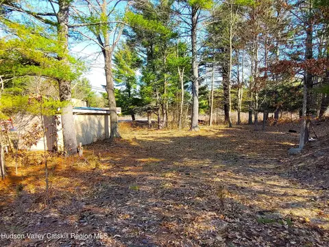 1230 West Rd, Greenville, NY 12083