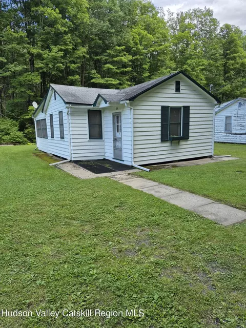 514 Upper Cherrytown Rd, Kerhonkson, NY 12446