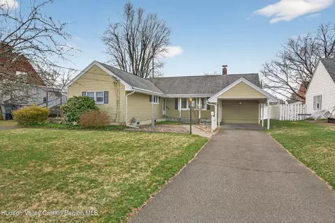 85 Harding Ave, Kingston, NY 12401