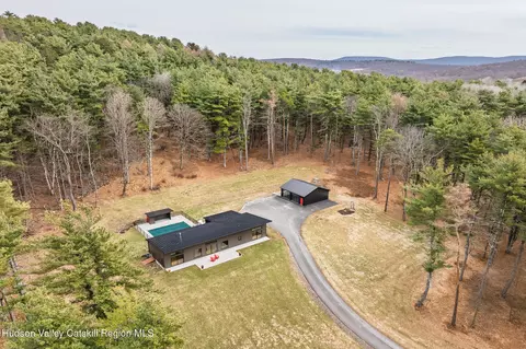 501 Birch St, Craryville, NY 12521