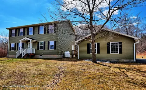 Exterior - 14 Durham Woods Rd, Durham, NY 12422 photo 7 of 11