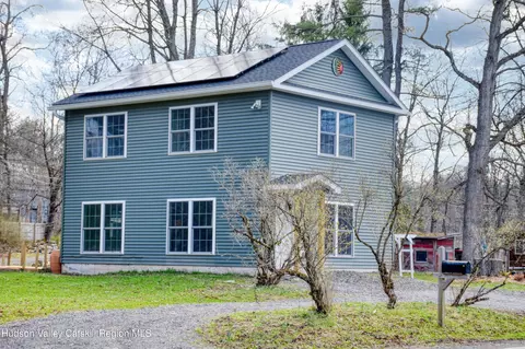 560 Berme Rd, High Falls, NY 12440