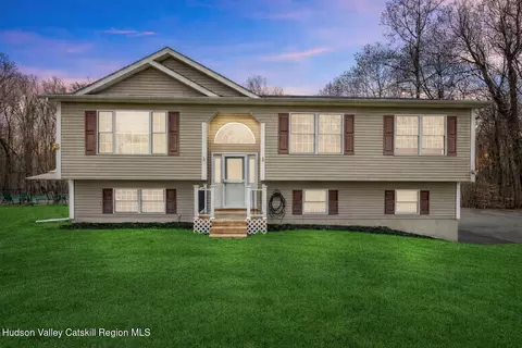 Exterior - 69 Ridge Rd, Wallkill, NY 12589 photo 7 of 7