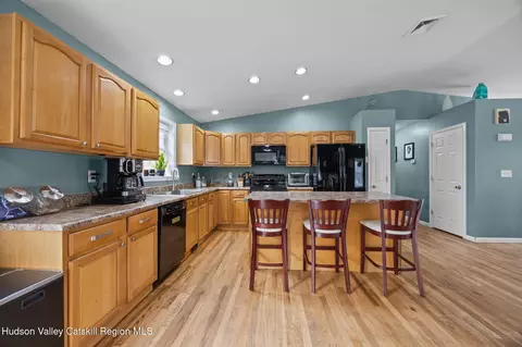 Kitchen - 69 Ridge Rd, Wallkill, NY 12589 photo 2 of 3