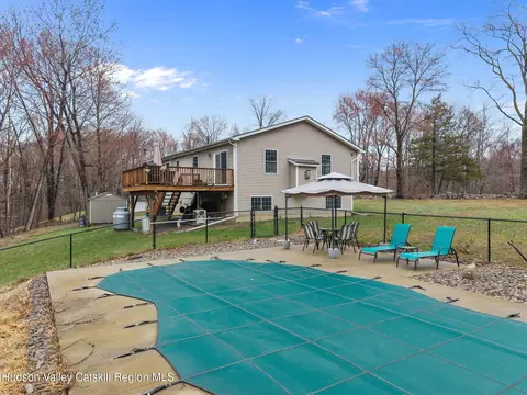 Exterior - 69 Ridge Rd, Wallkill, NY 12589 photo 6 of 7