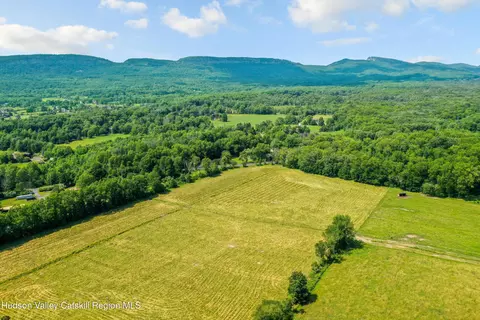 tbd Bruynswick Rd, Gardiner, NY 12525