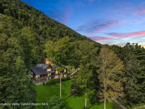 1650 Bodoit Rd, Hancock, NY 13783