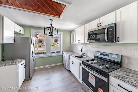 3125 New York 23a, Palenville, NY 12463