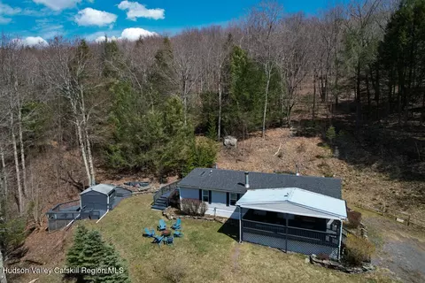 11 Lyman Todd Dr, Hardenburgh, NY 12406