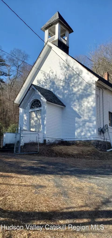 651 Us-209, Godeffroy, NY 12729