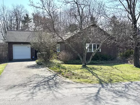 106 Florence St, Kingston, NY 12401