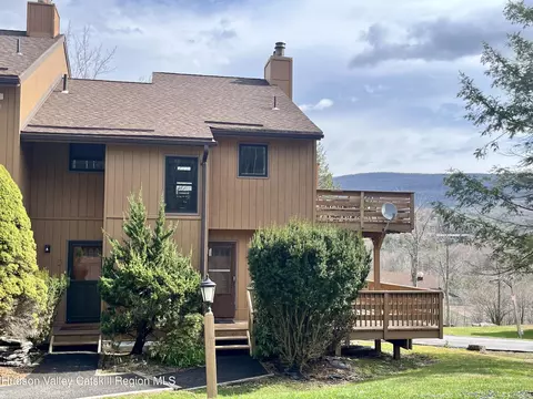 72 Hunter Dr #L-7, Hunter, NY 12442