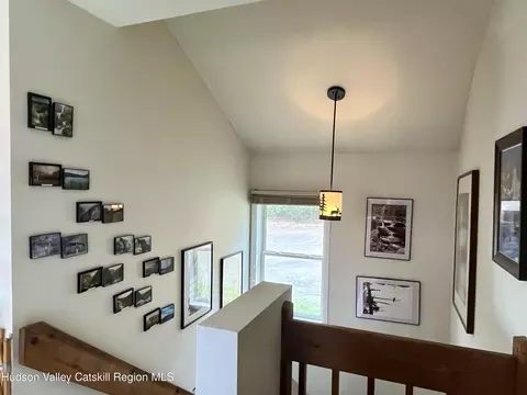 Entry Way - 72 Hunter Dr #L-7, Hunter, NY 12442 photo 1 of 2