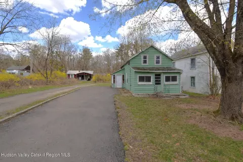 51 Pine Ave, Palenville, NY 12463