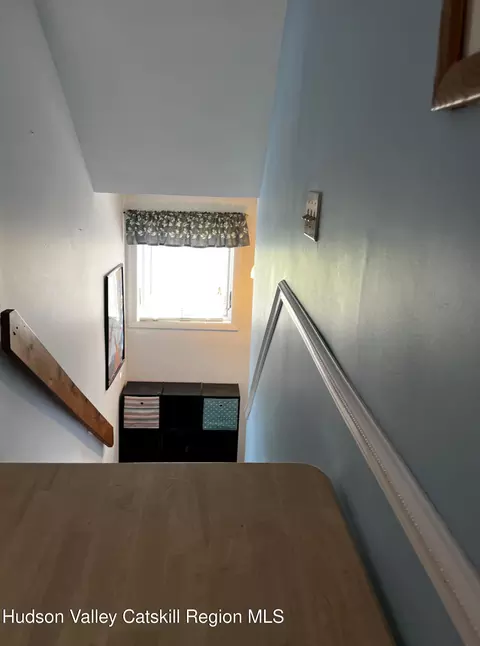 Entry Way - 174 Hunter Dr #W6, Hunter, NY 12442 photo 1 of 2