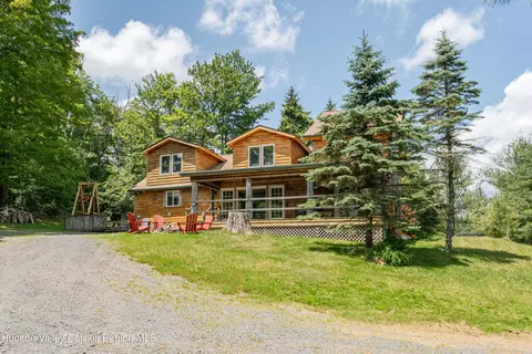 35 Ski Bowl Rd, Hunter, NY 12442