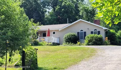 32 Old Route 199, Red Hook, NY 12571